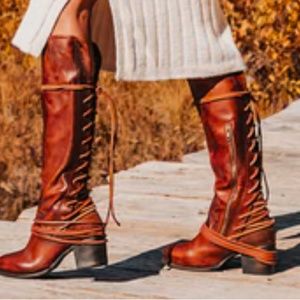 Freebird Coal Cognac Boots